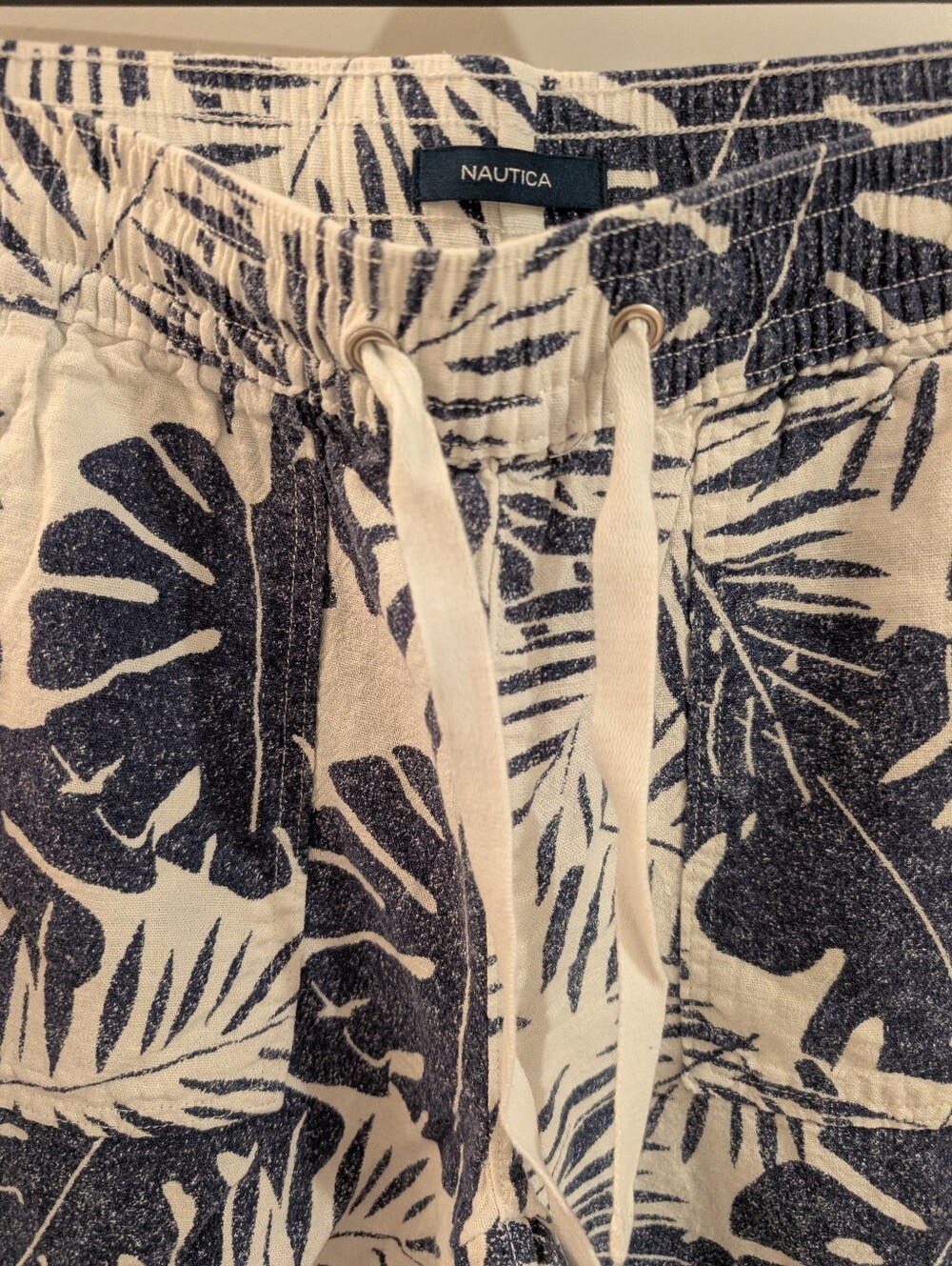 Nautica Palm Leaf Print Linen/Viscose Shorts - Picture 4 of 9